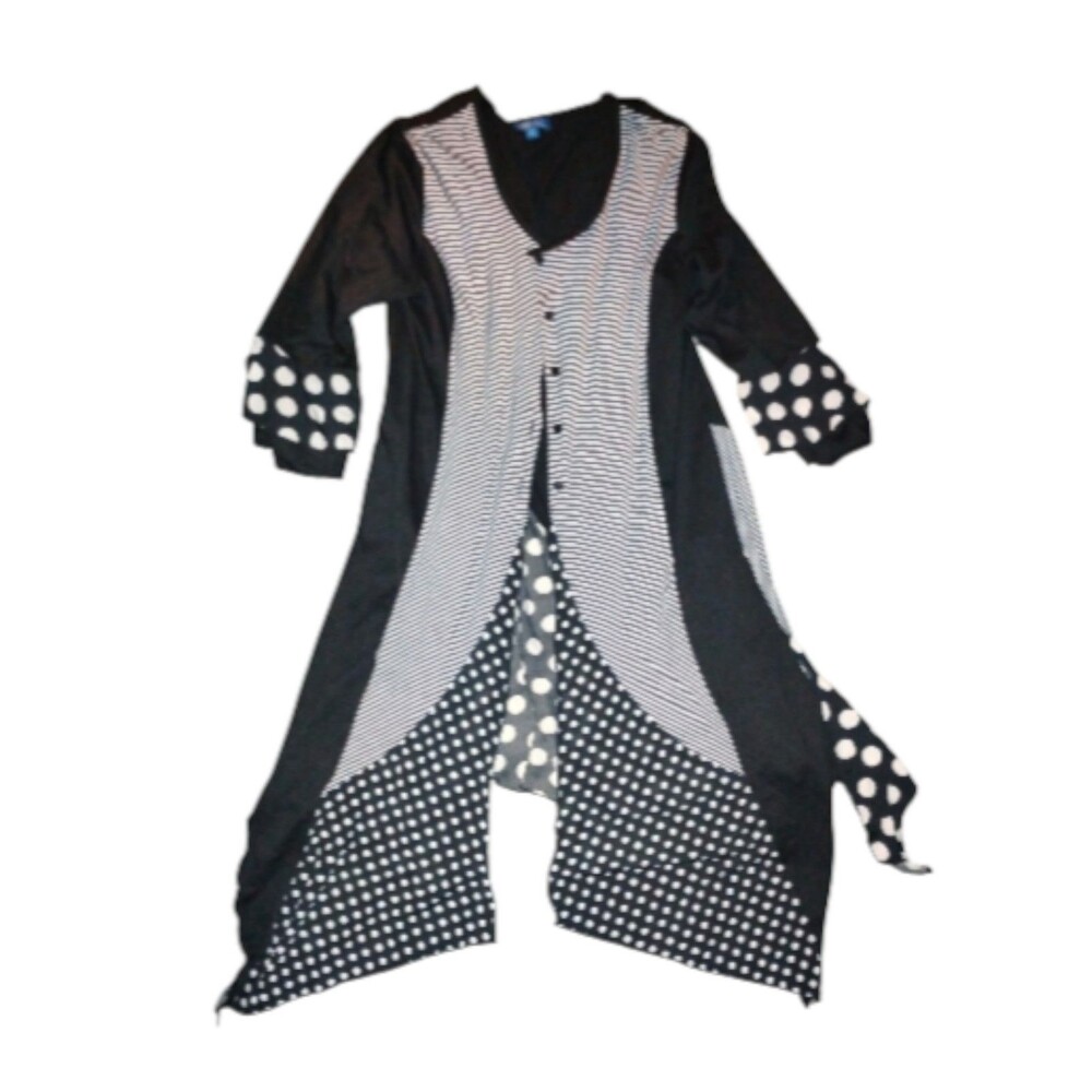 Simply Aster By Firimiana Black And White Mixed Print Tunic Top Size M